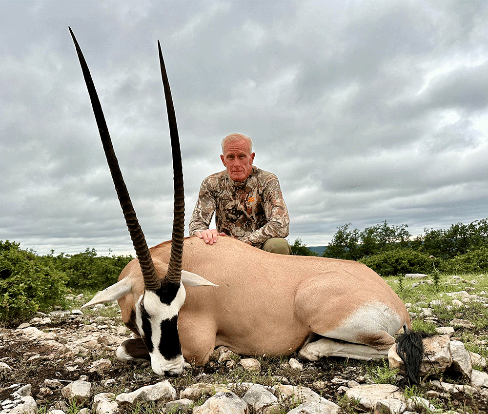 Scimbok Hunting